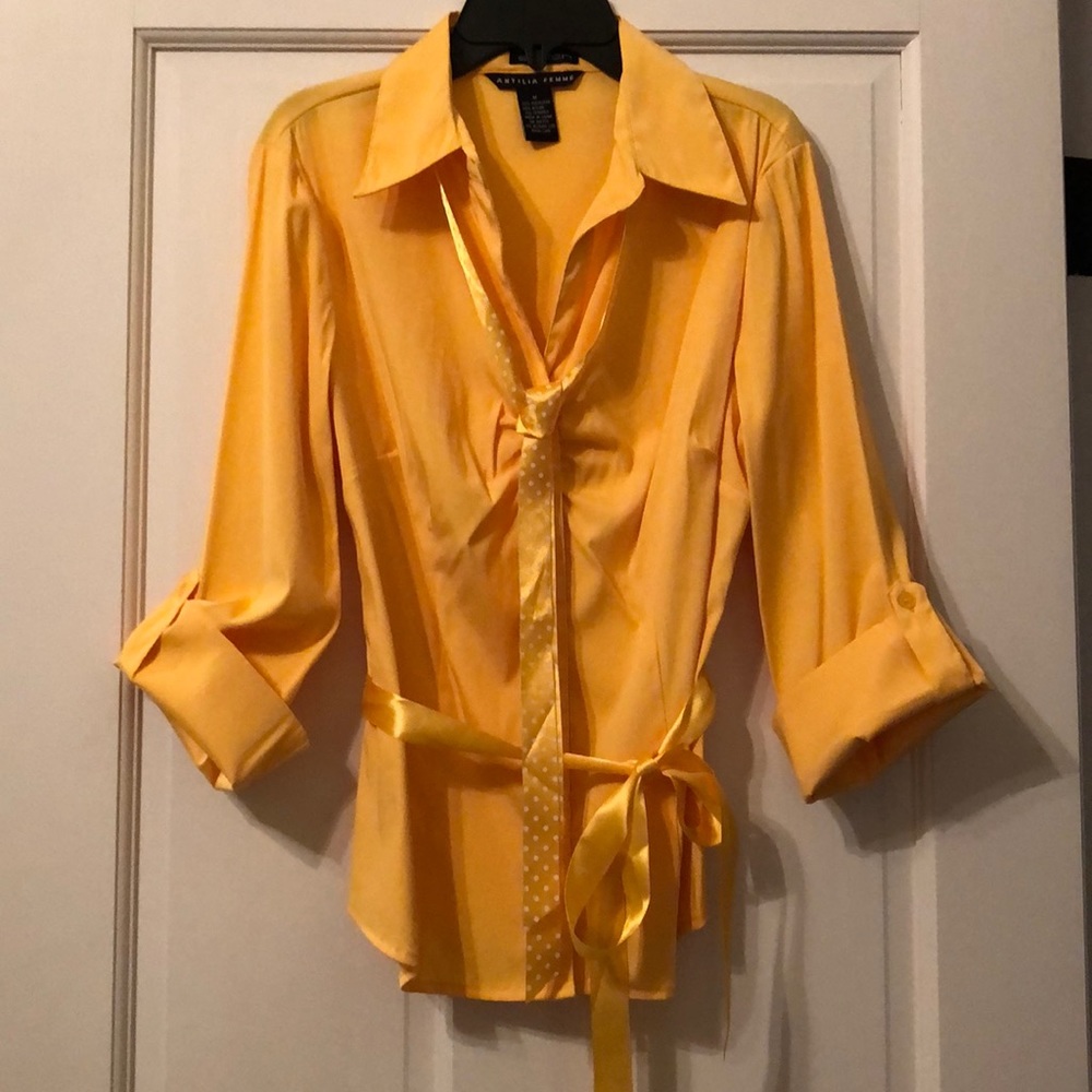 Bright Yellow blouse ready for Spring